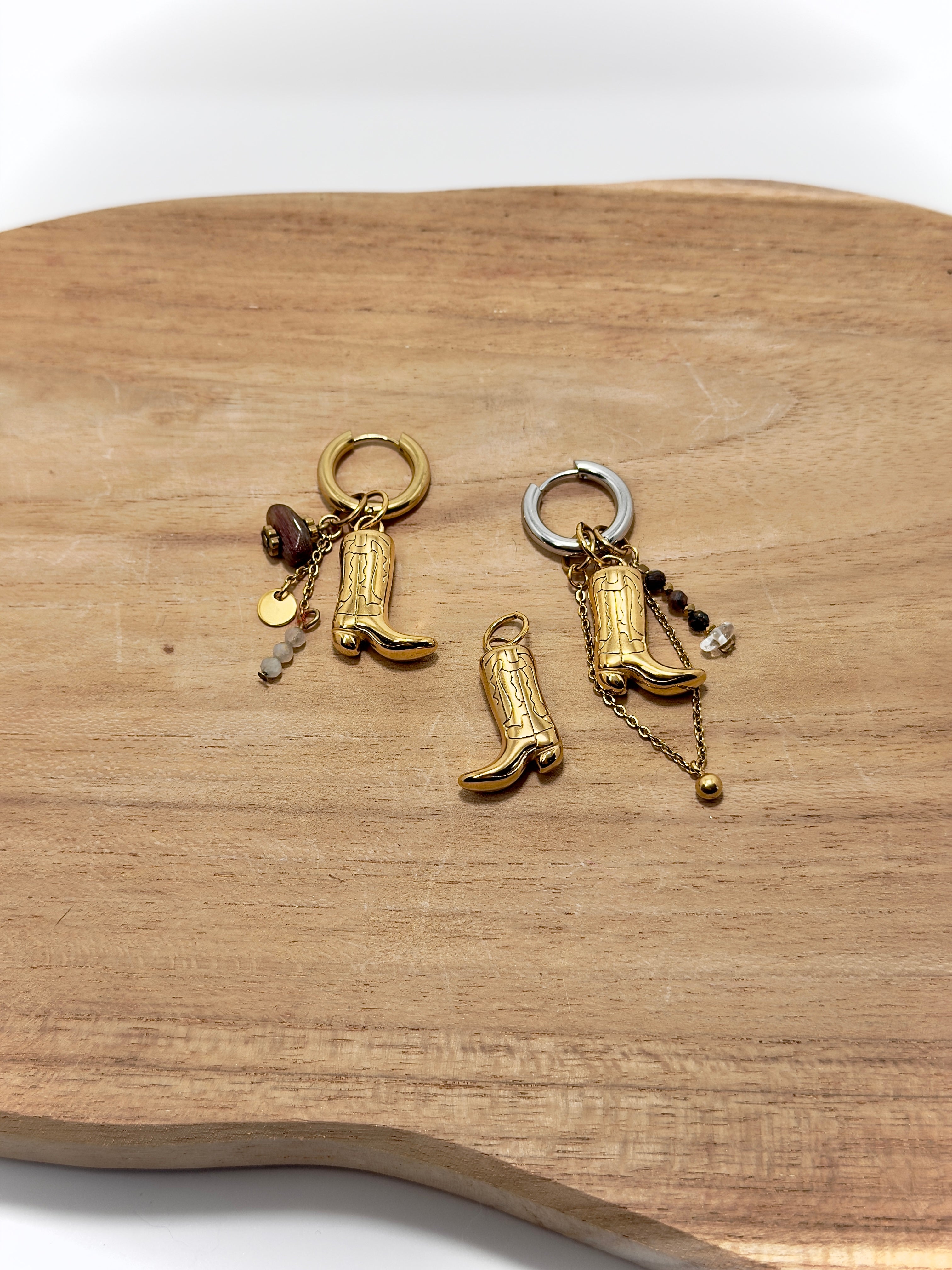 Boucles d'oreille personnalisées avec breloque santiague 